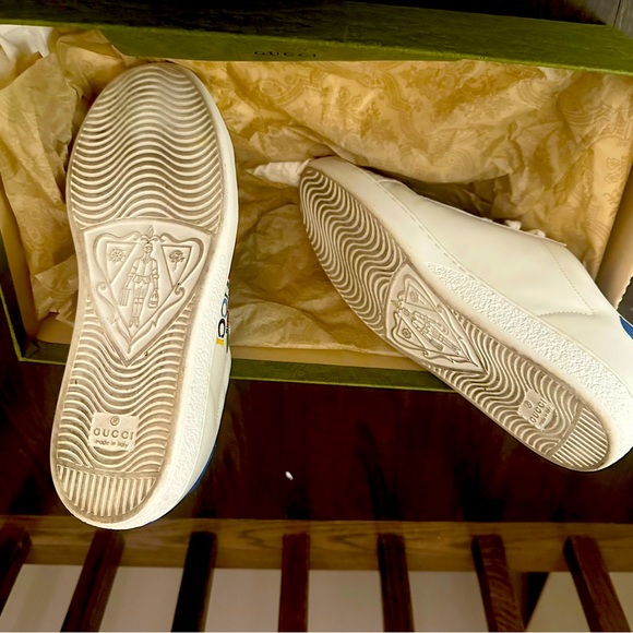 Gucci authentic size 37.5. I’ve worn them once mint condition 10/10. - Picture 3 of 3